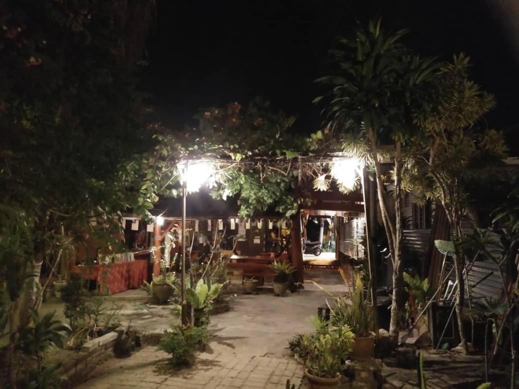 Nazri Nipah Camp Pangkor 호텔 캄풍 텔룩 니파 외부 사진