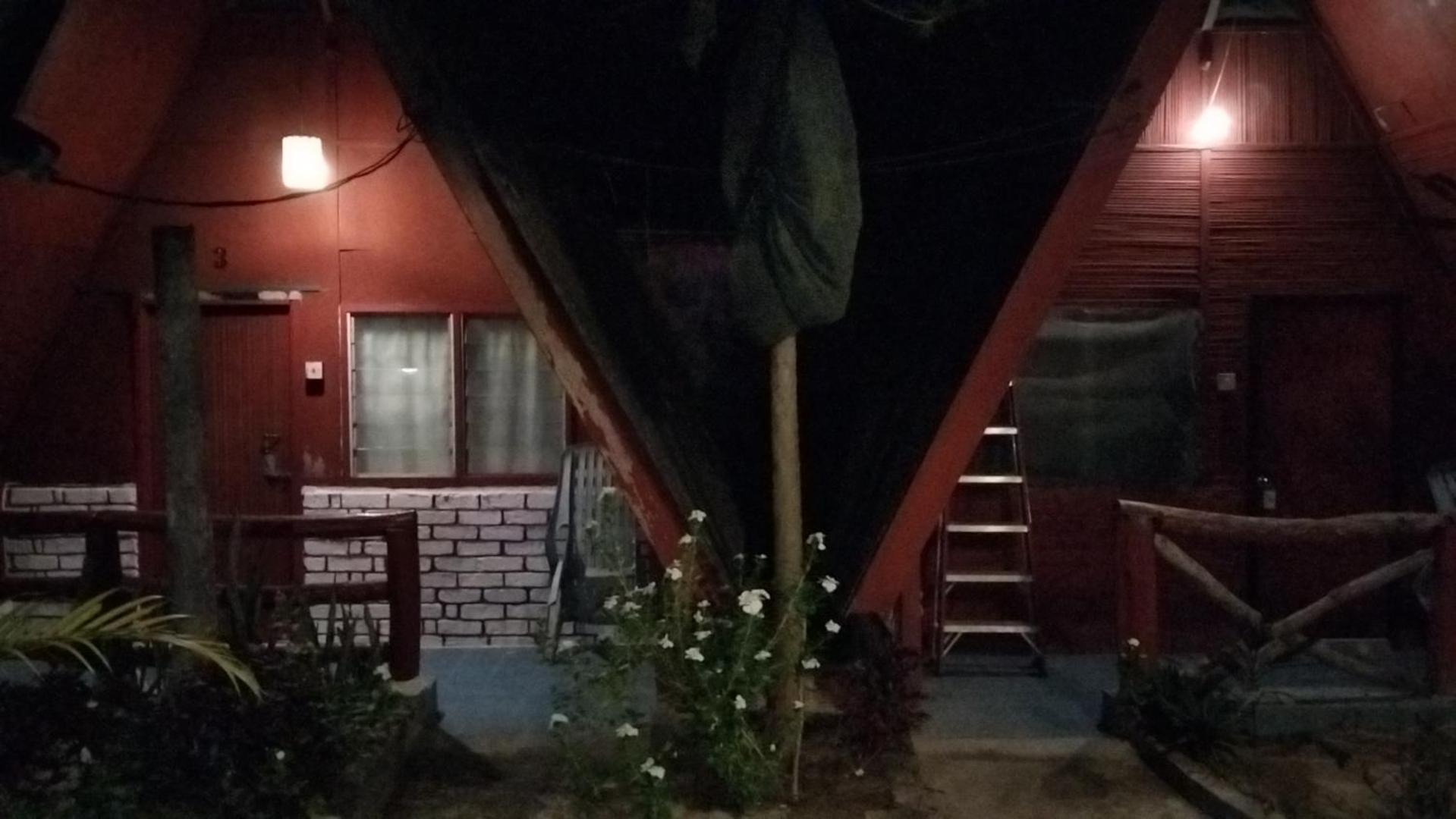 Nazri Nipah Camp Pangkor 호텔 캄풍 텔룩 니파 객실 사진