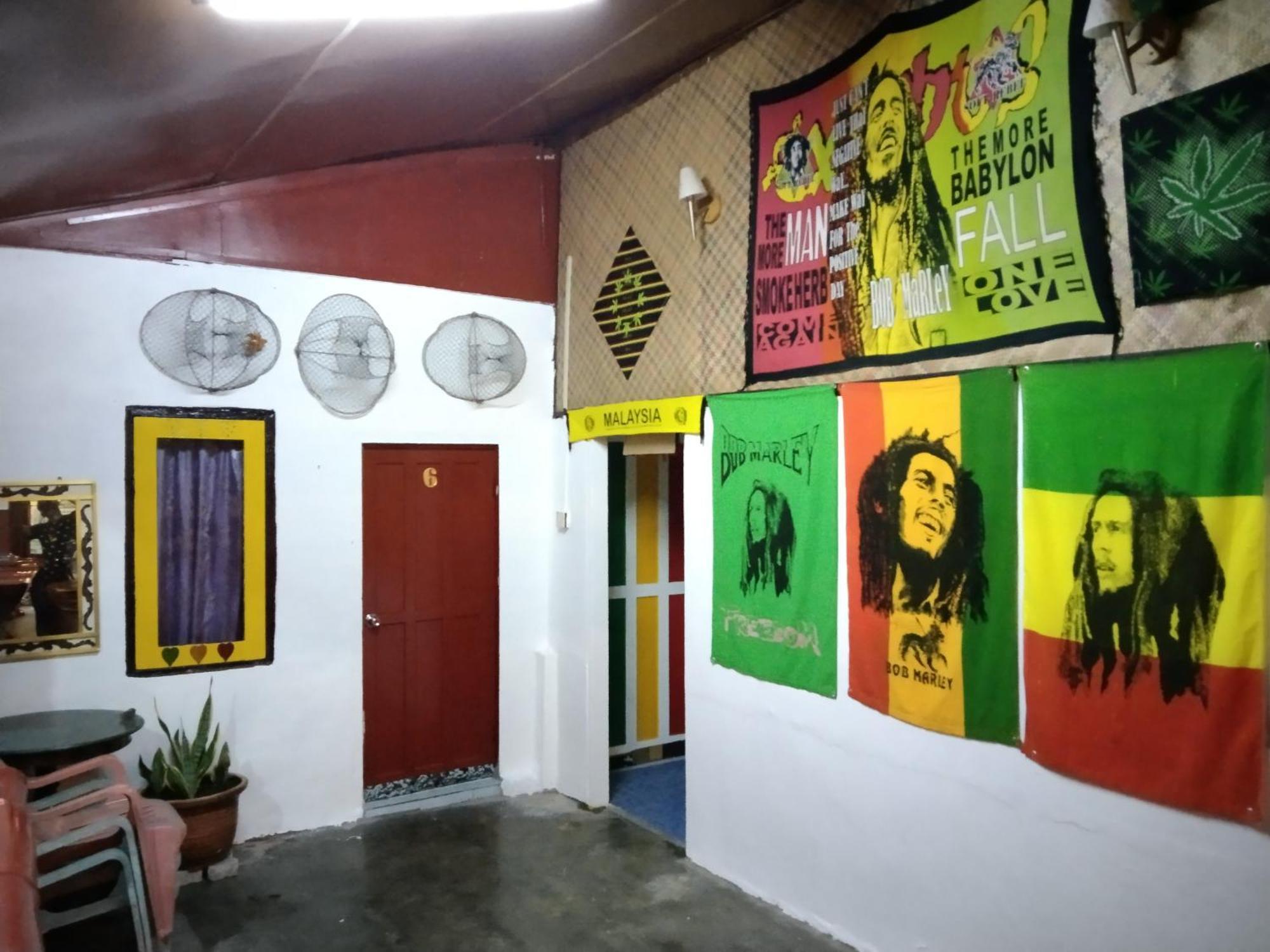 Nazri Nipah Camp Pangkor 호텔 캄풍 텔룩 니파 객실 사진